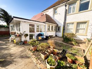 Photo 26- click for photo gallery